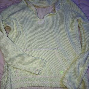 AMERICAN EAGLE YELLOW SWEATSHIRT